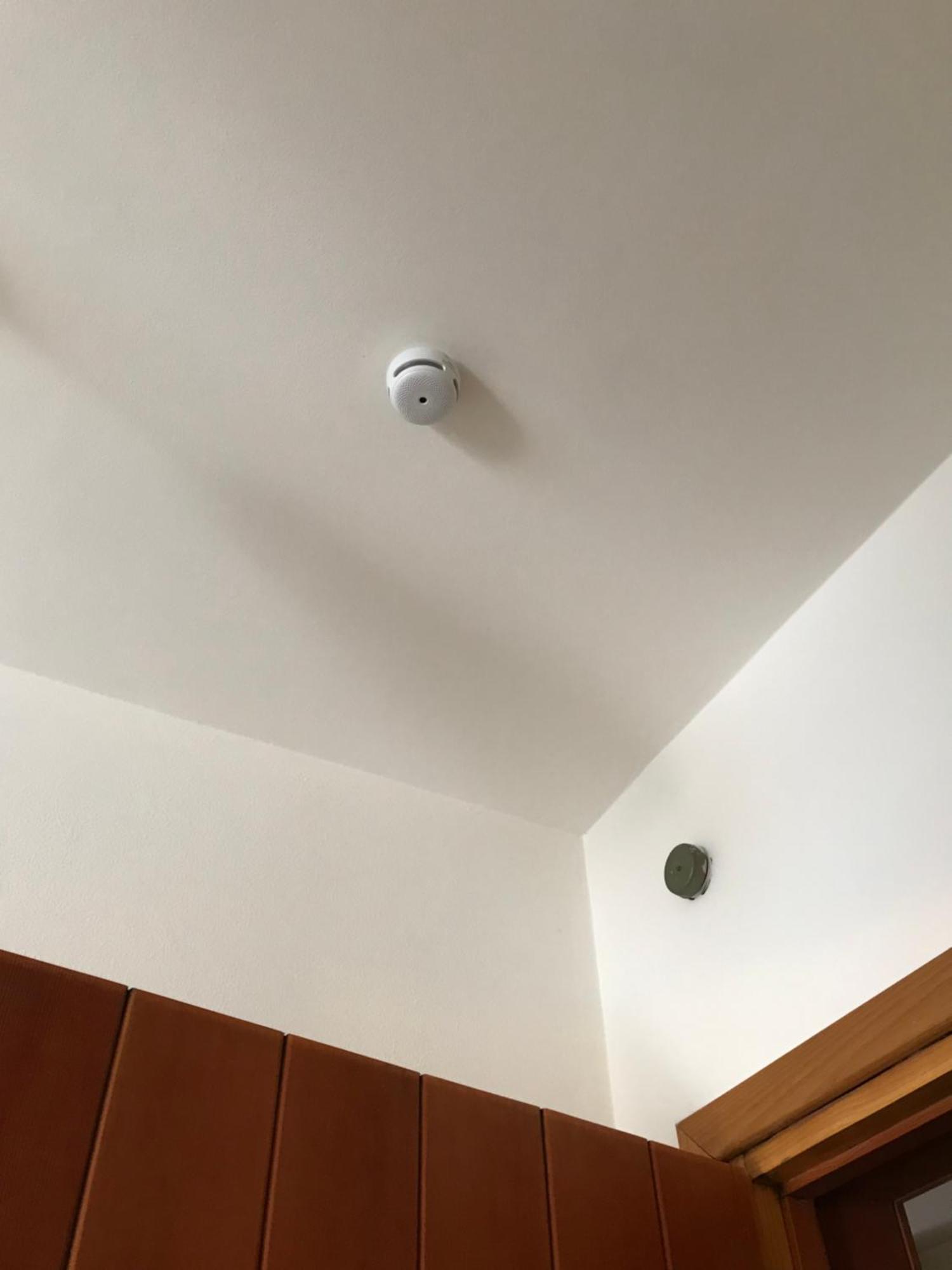 Monolocale A Torre Pellice Apartment Luaran gambar
