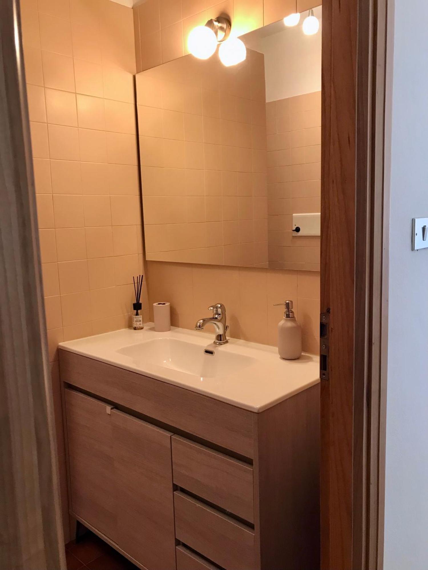 Monolocale A Torre Pellice Apartment Luaran gambar